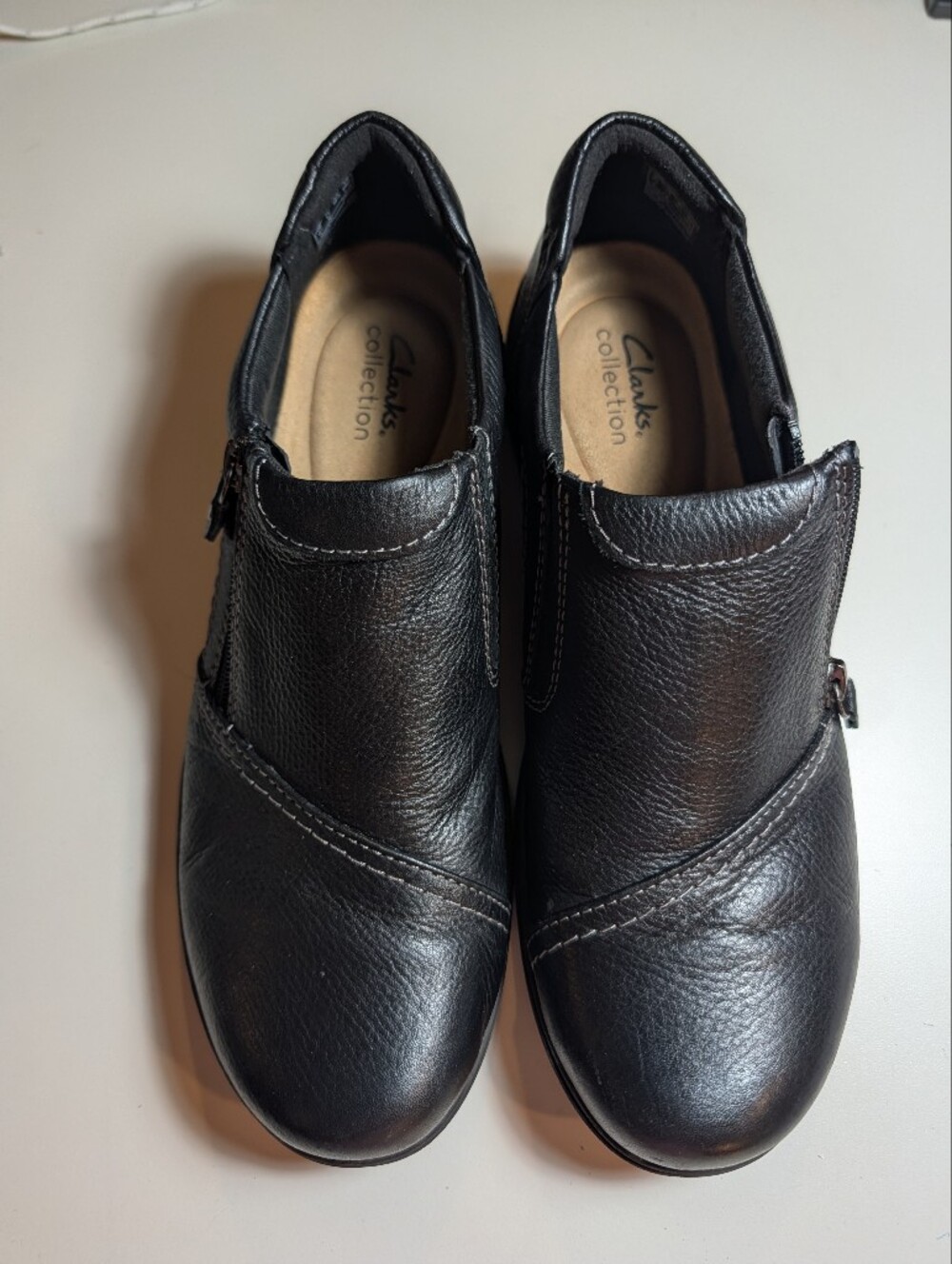 Clarks Woman's Carleigh Black Leather Slip-On Shoes Size 11M